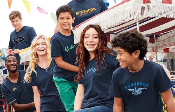 ApparelnBags.com Banner