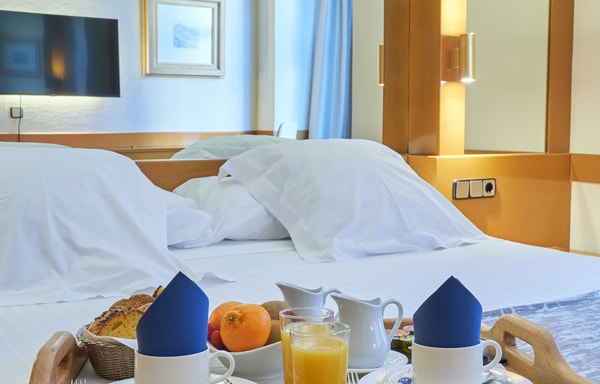 AR Hotels Group Banner
