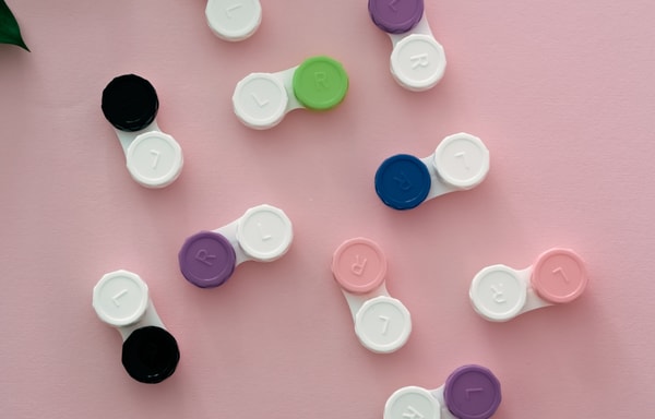 Aredz Contact Lens Banner