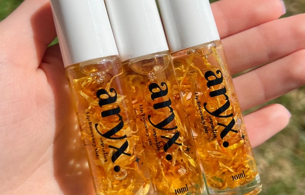 Aryx Cosmetics Banner