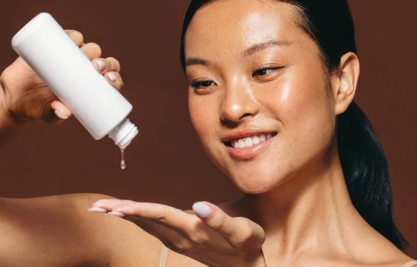 Atashi Cellular Cosmetics Banner