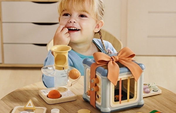 Baby & Travel Banner