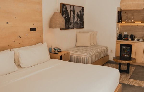 Bahia Hotel & Beach House Banner