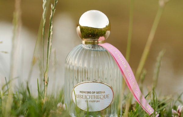 Bibliotheque de Parfum Banner