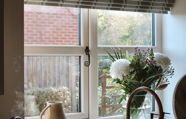 Blinds by Post Banner