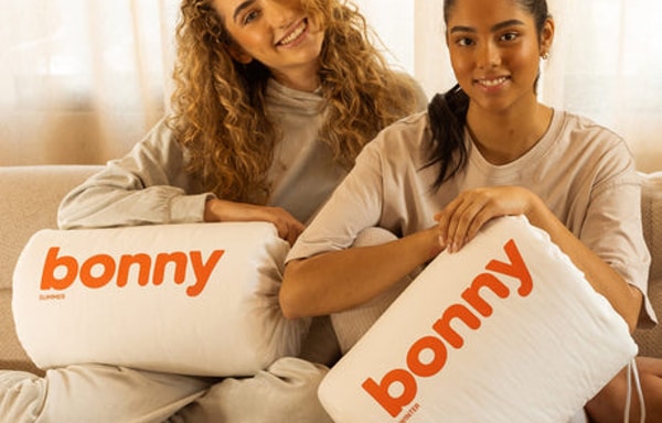 Bonny Banner