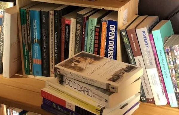 Book Supply Banner