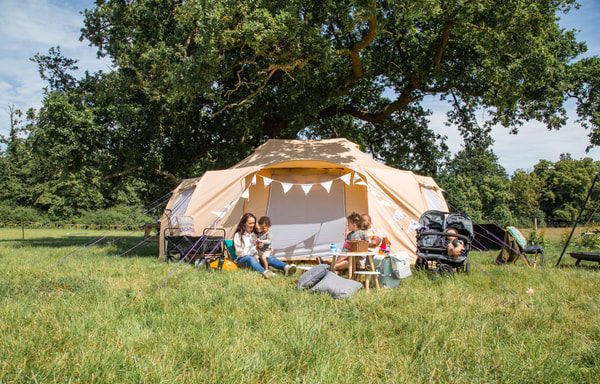 Boutique Camping Banner