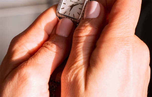 Bulova Banner