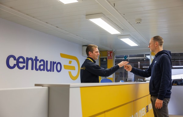 Centauro Rent a Car Banner