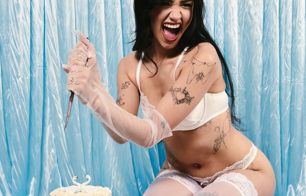 Chouchou Intimates Banner
