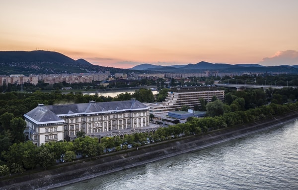 Danubius Hotels Banner