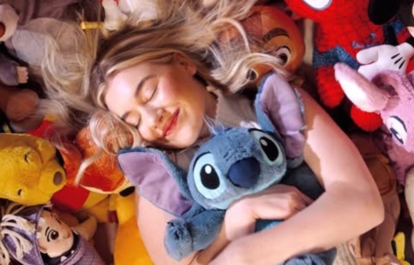 Disney Store Banner