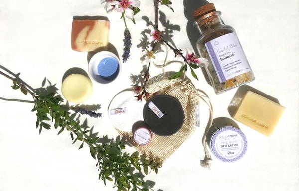 DOCTOR DERMA Banner