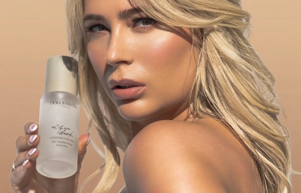Dolce Glow Banner