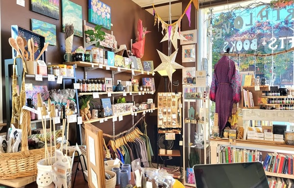 Earthlove Banner
