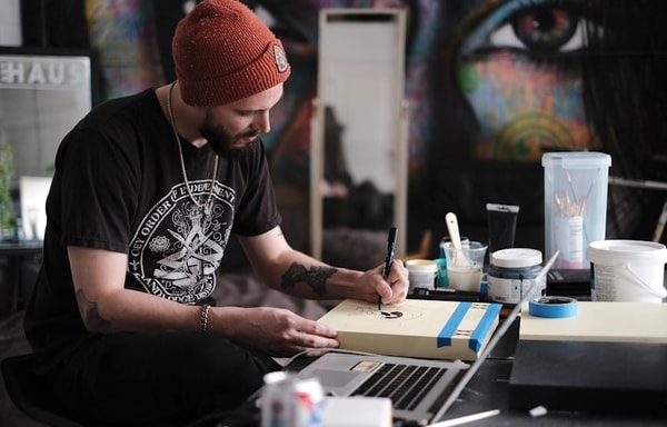 El Mundo de los Artistas Banner