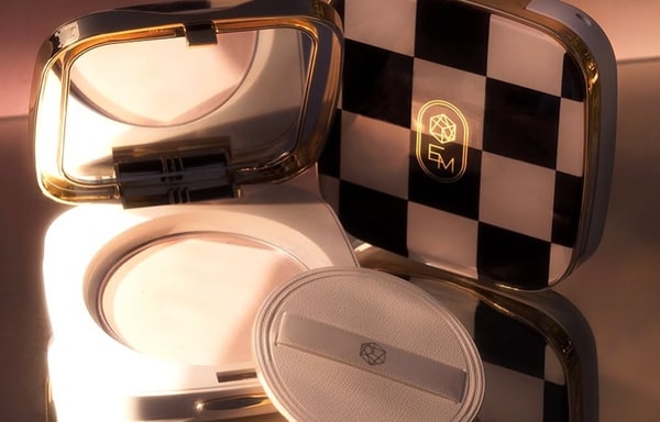 EM Cosmetics Banner