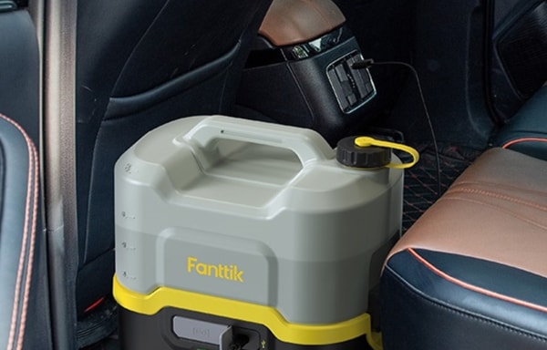 Fanttik Banner