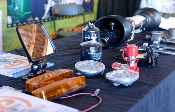 FridayParts Banner