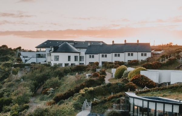 Gara Rock Hotel Review