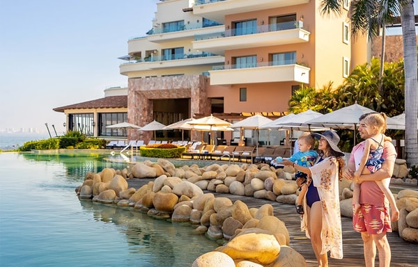 Garza Blanca Resort Banner