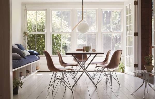Herman Miller Banner
