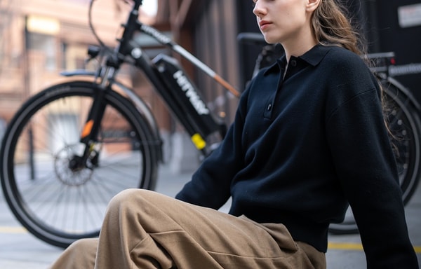 HITWAY E-bikes Banner