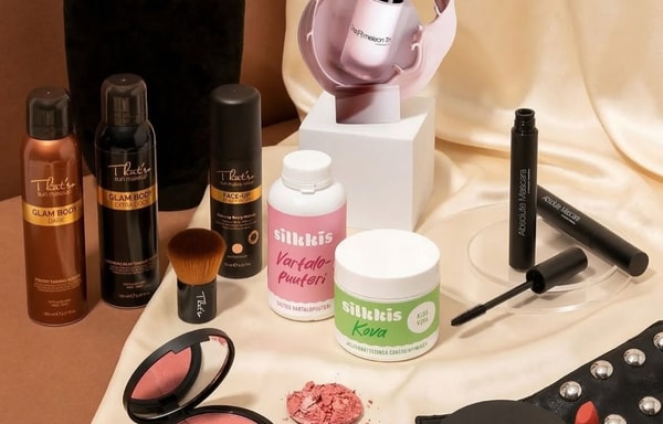 House of Instant Beauty Banner