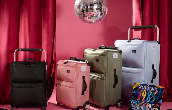 it Luggage Banner