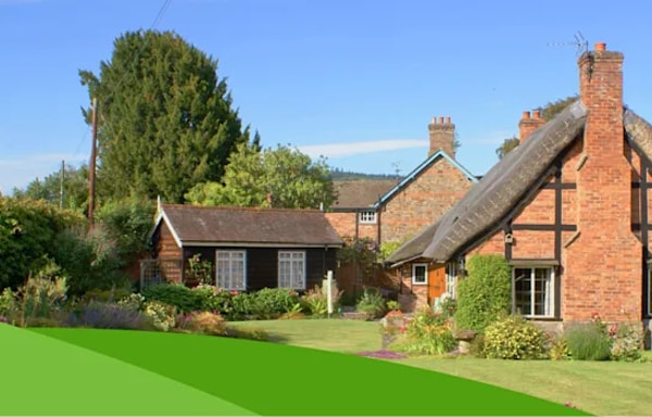 James Villas Banner