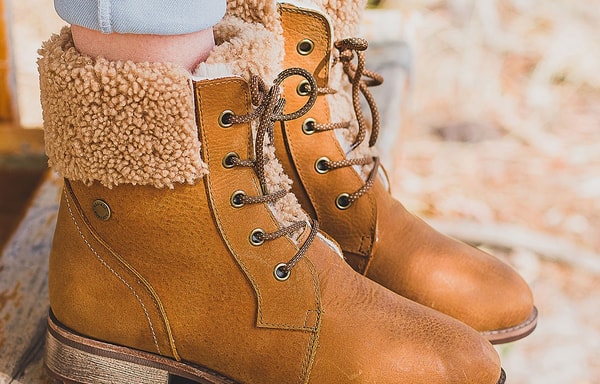 Jumbo Ugg Banner