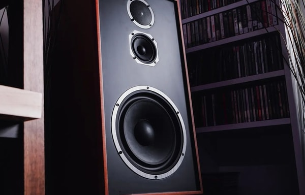 KLH Audio Banner
