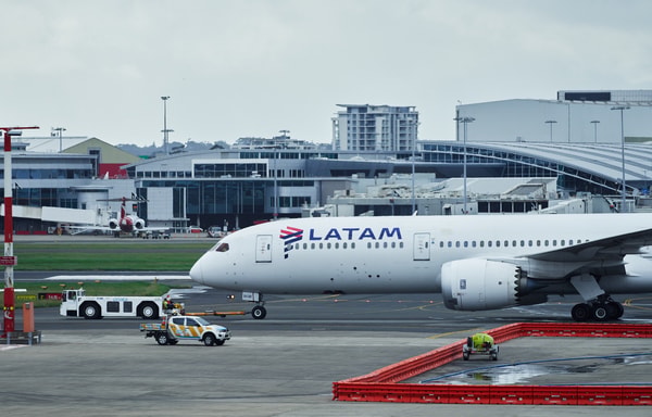 LATAM Airlines Banner