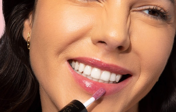 Laura Geller Beauty Banner
