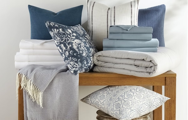 Linens and Hutch Banner