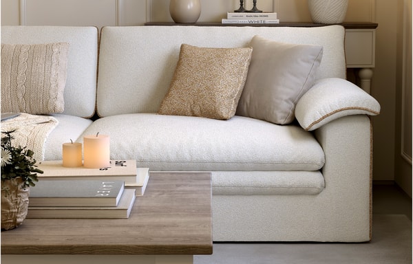 Living and Home Banner