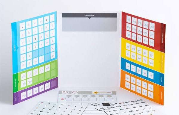 Magnetic Word Builder Banner