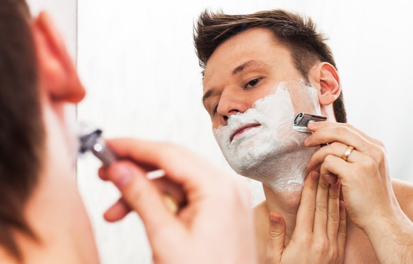 Manandshaving Banner