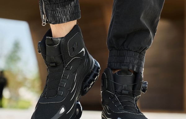 Maven Safety Shoes Banner