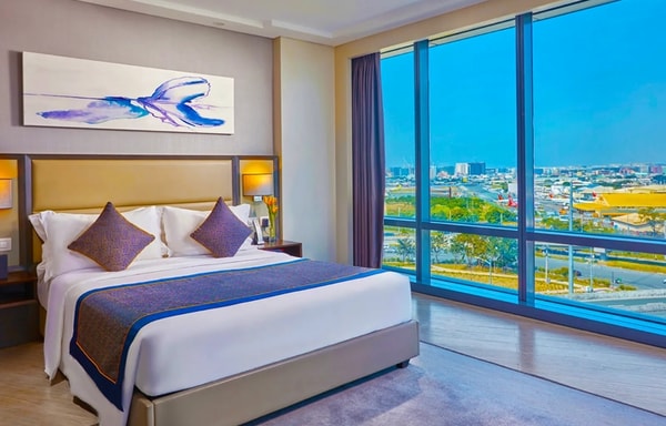 Megaworld Hotels & Resorts Banner