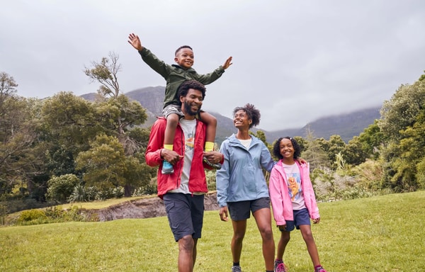 Mountain Warehouse Banner