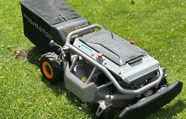 Mowrator Banner