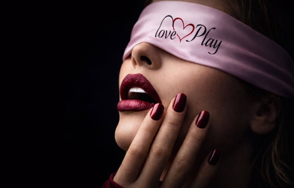Love play Banner