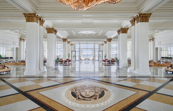 Palazzo Versace Banner
