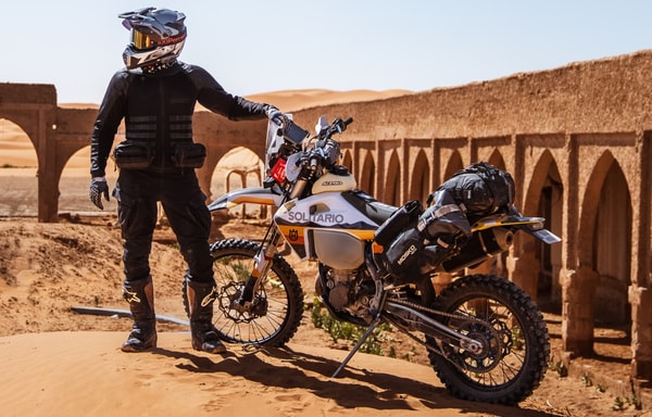 Pando Moto Banner