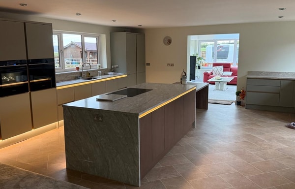Paul Davies Kitchens & Appliances Banner