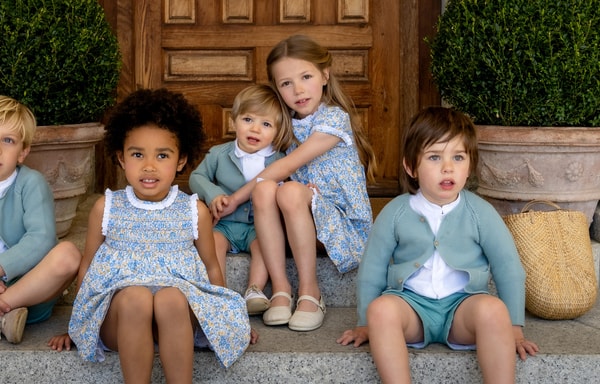 Petite Carlota Banner