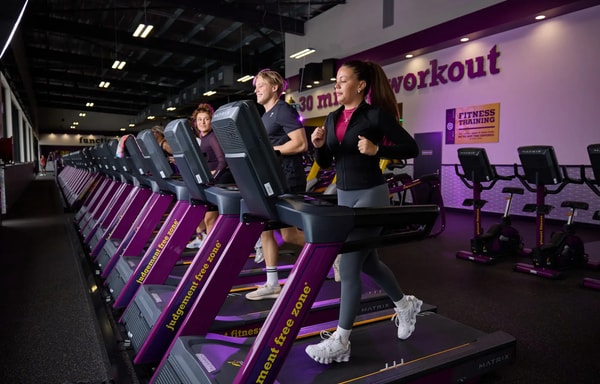 Planet Fitness Banner