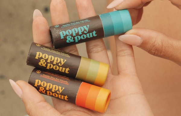 Poppy & Pout Banner